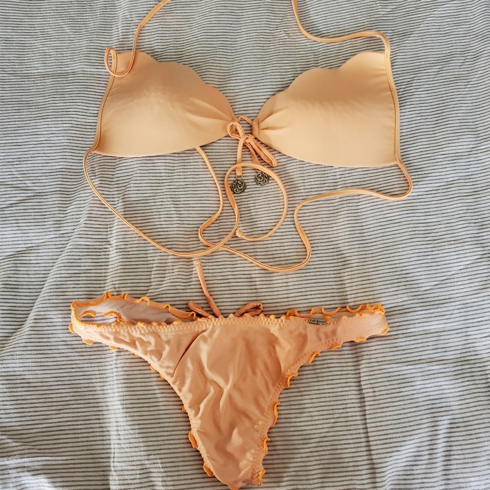 Luli fama bikini